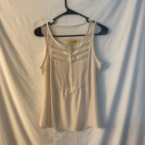 Princess Vera Wang. Size M. Cream.